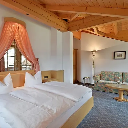 Kostenzer Mit Sauna بيت للعطل *