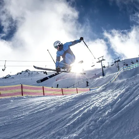 Kostenzer Mit Sauna 菲根