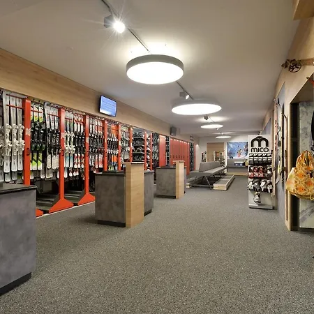 度假居 Kostenzer Mit Sauna 菲根