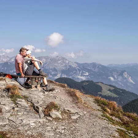Semesterbostad Kostenzer Mit Sauna *
